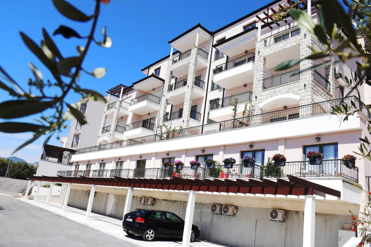 Apartments Petar Budva Bagian luar foto